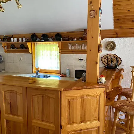 Ваканционна къща здравец Ягодина