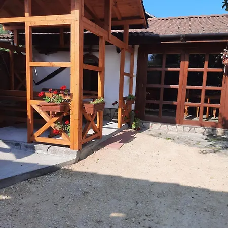 Holiday home здравец *