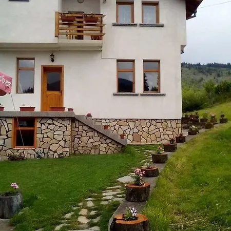 здравец בית נופש