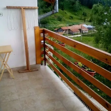 בית נופש здравец יאגודינה