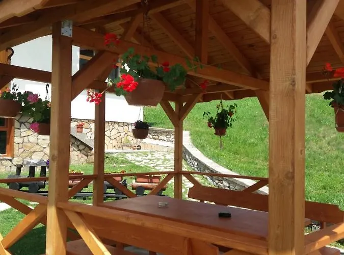 здравец בית נופש יאגודינה