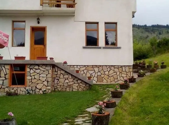 здравец בית נופש